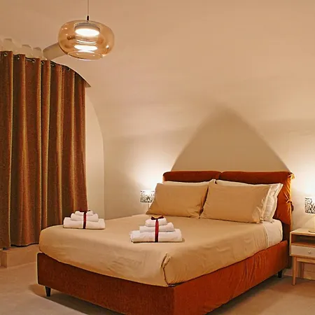 Casa Salimbeni 3* ナポリ